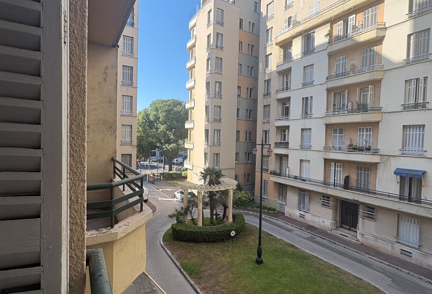 Type 3 - Marseille 8e — photo 1