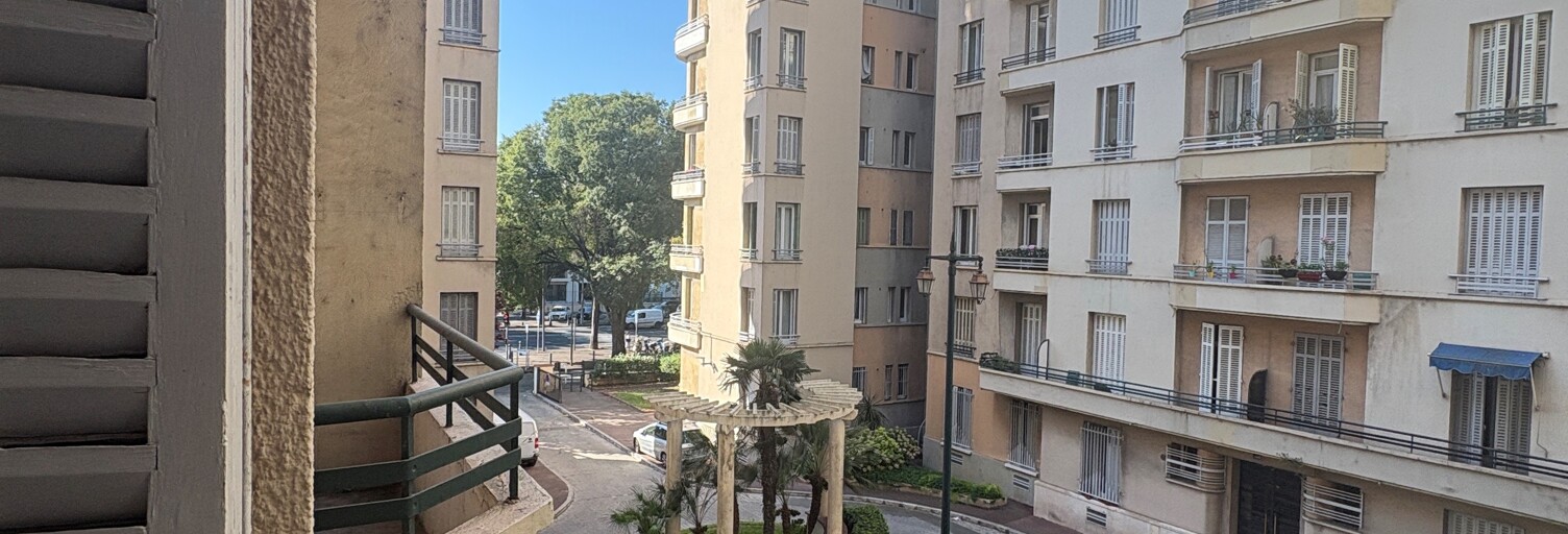 Appartement 3 Pièces 57 m² à louer à Marseille 8 (13008)