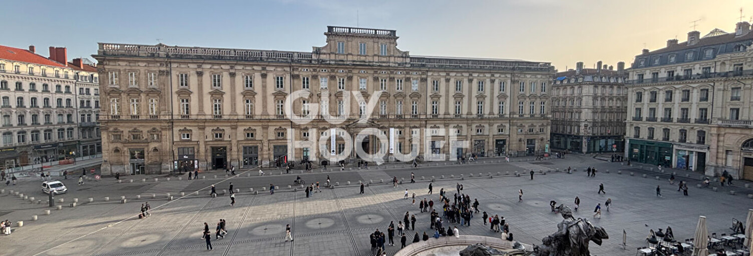Appartement 2 Pièces 52 m² à louer à Lyon 1 (69001)