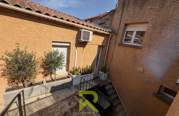 Immeuble de rapport  loue 5 logements — photo 2