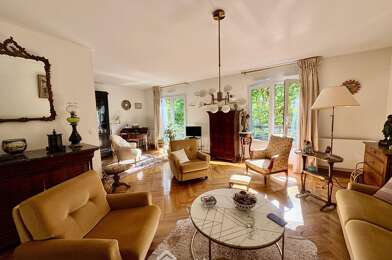 Appartement 3 pièces 297650 €