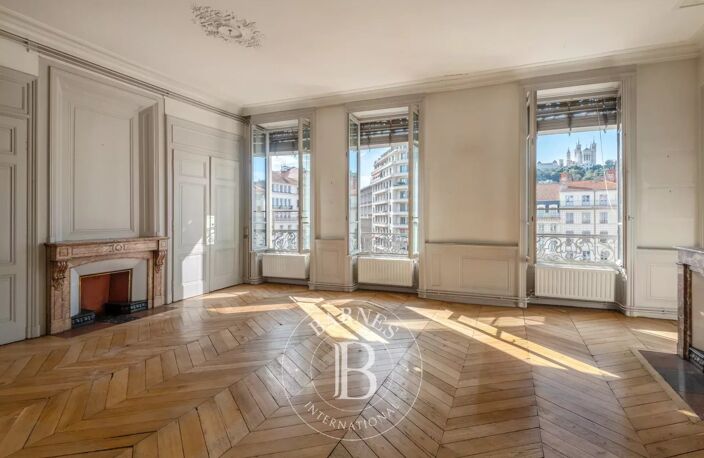 Exclusivité - Jacobins - Appartement en étage élevé de 125,60m² - 3 chambres — photo 4