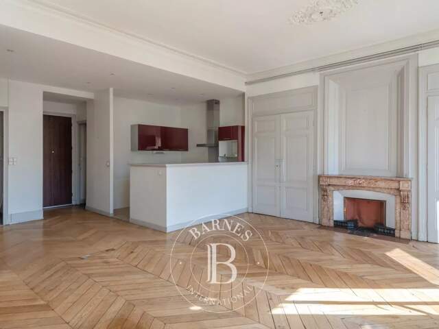 Exclusivité - Jacobins - Appartement en étage élevé de 125,60m² - 3 chambres — photo du bien