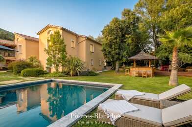 Maison 5 pièces 695000 €