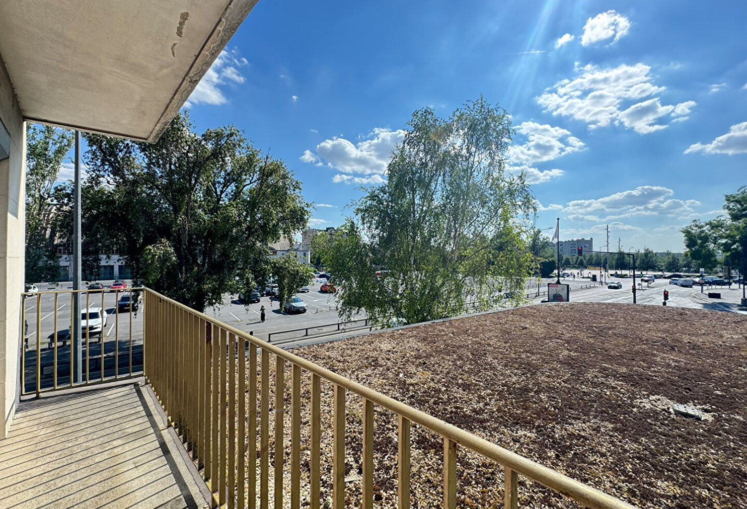 Appartement Reims 4 pièces avec Balcon - 92.74 m2 BOULINGRIN — photo 1