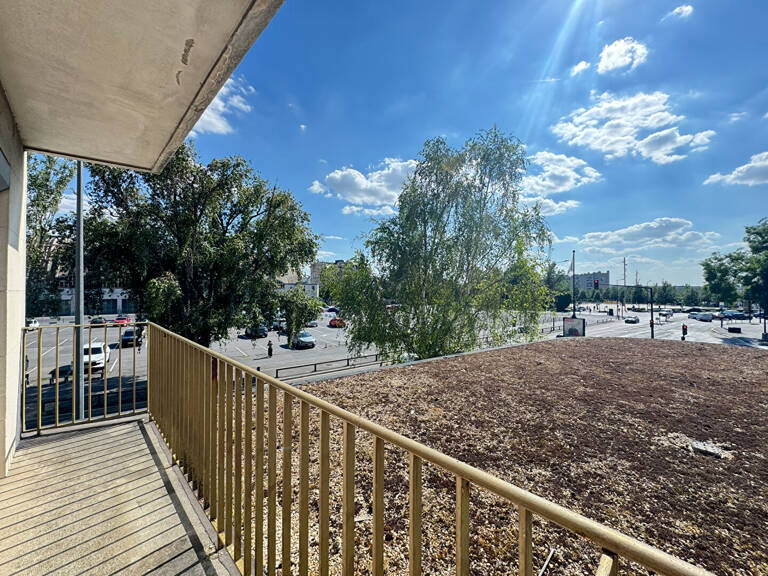 Appartement Reims 4 pièces avec Balcon - 92.74 m2 BOULINGRIN — photo 1