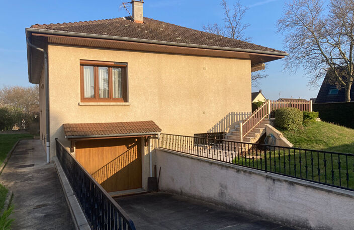 Maison Corbas 6 pièce(s) 115 m2 — photo 2