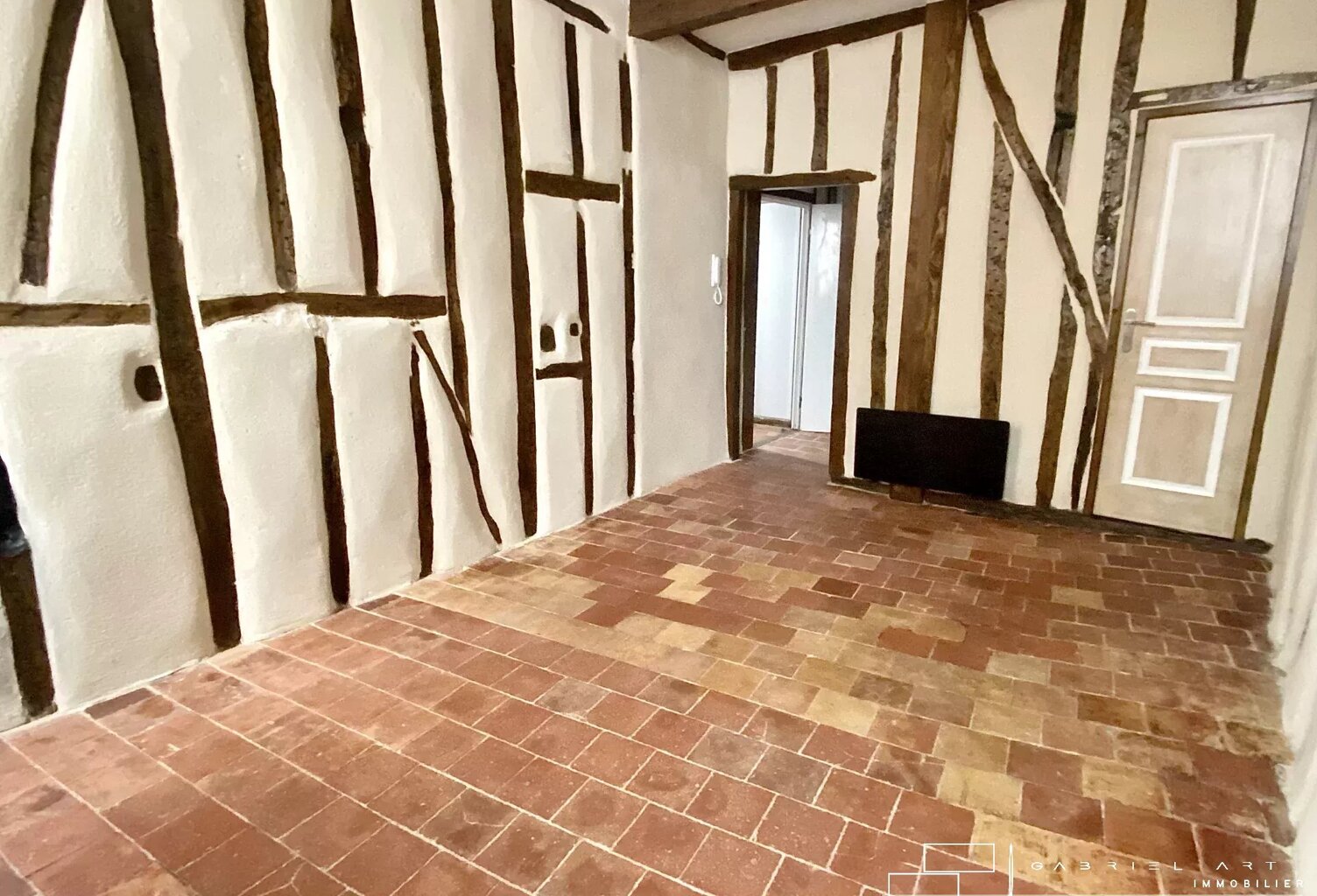 Studio à louer — photo 1