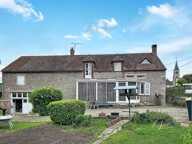 Maison de campagne en pierres au cœur de la campagne bourguignon — photo 2