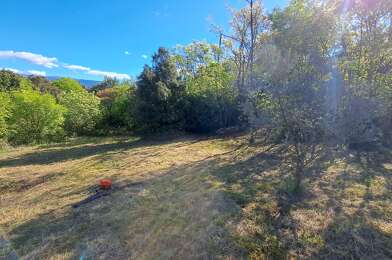 Terrain  330000 €