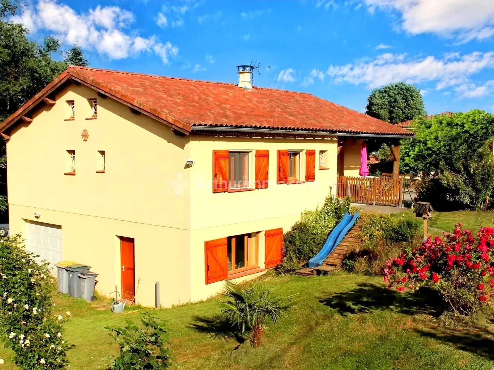 8 pièces 218 m² · à Beauvais-sur-Tescou · 218 m² · 319 000 €