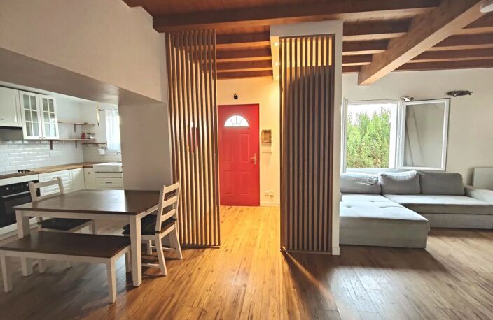 Maison à Clonas-sur-Varèze — photo 5