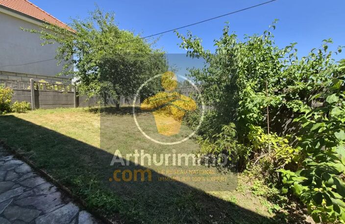 MAISON INDIVIDUELLE SUR 423 M² DE TERRAIN — photo 3