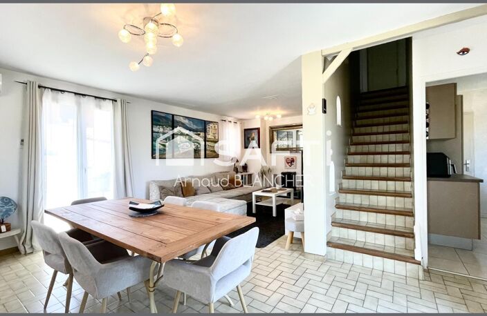 Villa avec piscine, trois chambres + bureau et garage. — photo 5
