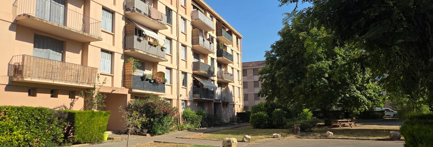 Appartement 4 Pièces 83 m² à vendre à Pertuis (84120)