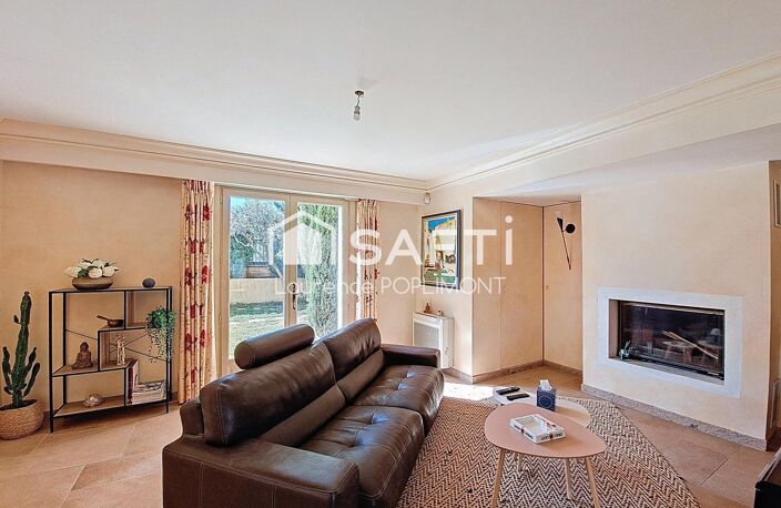 Propriété d'exception 264 m2 avec vue / Autonomie énérgétique/Prestations haut de gamme. — photo 5