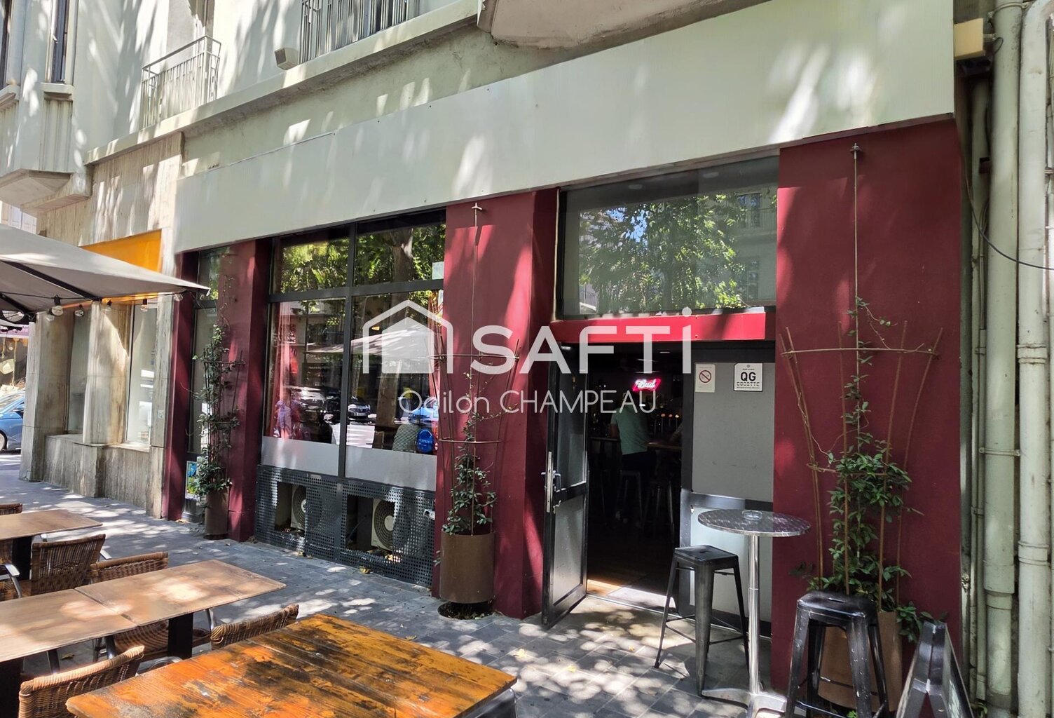Fonds de commerce : Restauration, Salle de jeux, Bar licence 4 — photo 1