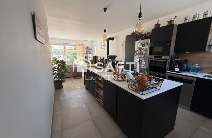 Maison de plain-pied, très récente avec piscine — photo 3