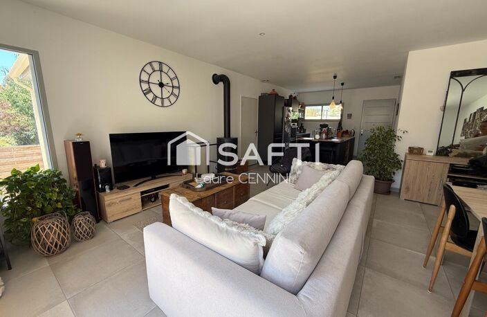 Maison de plain-pied, très récente avec piscine — photo 5