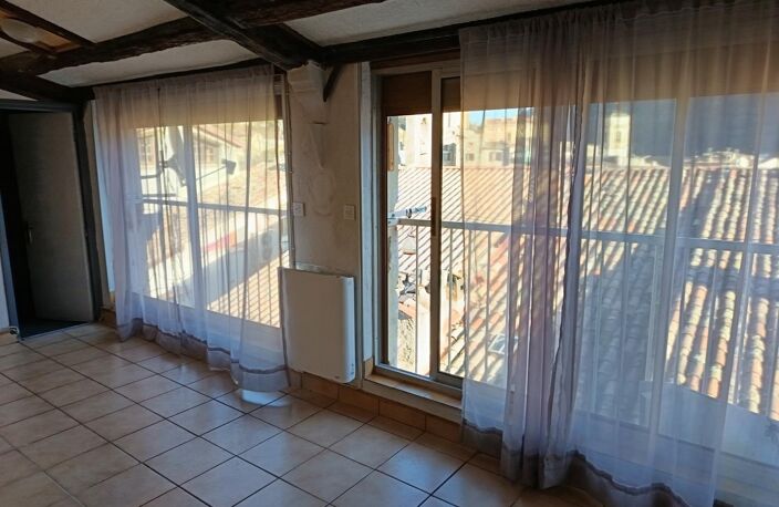 A saisir appartement au centre du village — photo 5