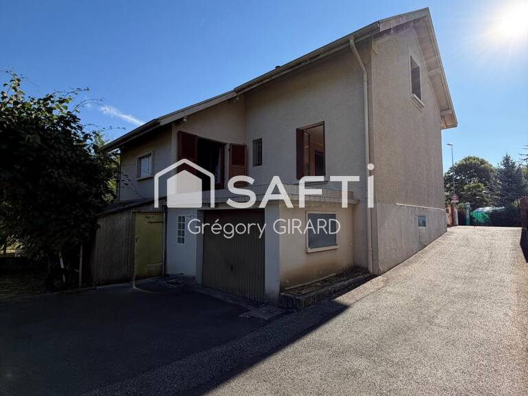Belle maison de famille proche de toute commodité et un fort potentiel. — photo 1