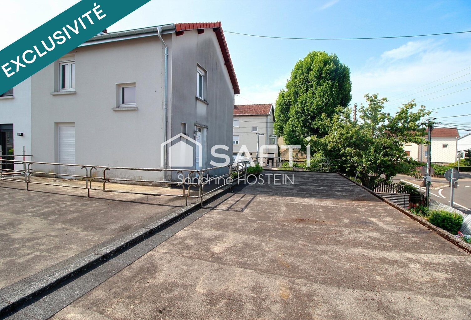 Maison libre 3 cotés avec 120m2 de terrasse et garage! — photo 1