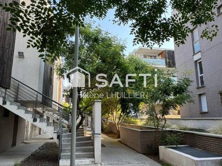 BORDEROUGE  T3 de 61M² - TERRASSE-PARKING SOUS SOL — photo 1