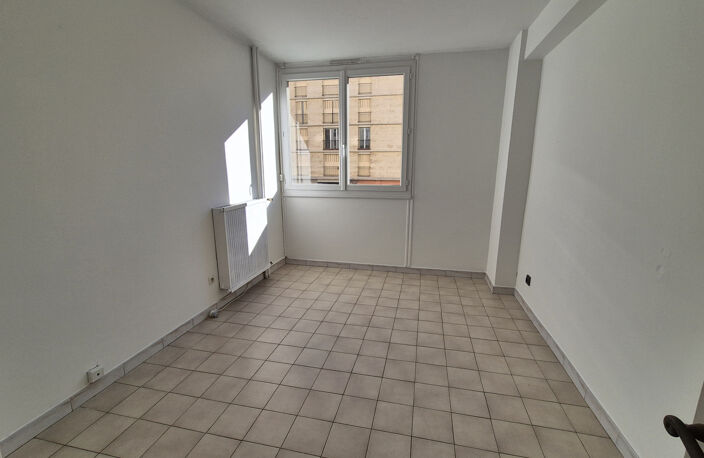 Appartement 96 m2  type 4 — photo 4