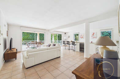 Appartement 4 pièces 1100 €
