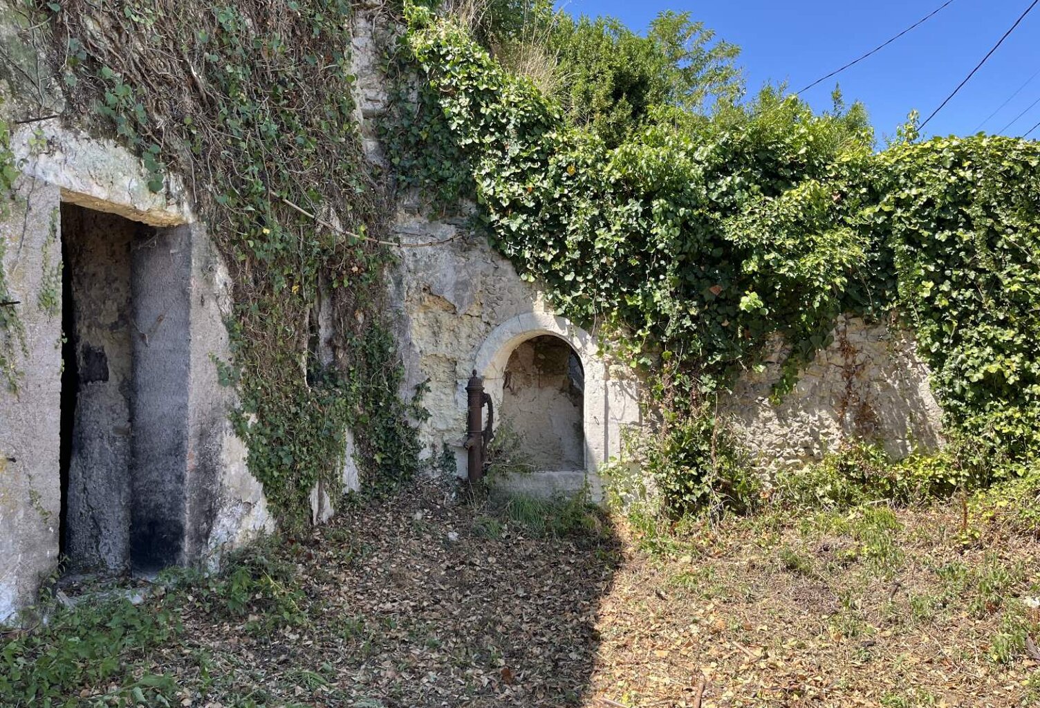Vente divers  50 m² Loches (37600) — photo 1