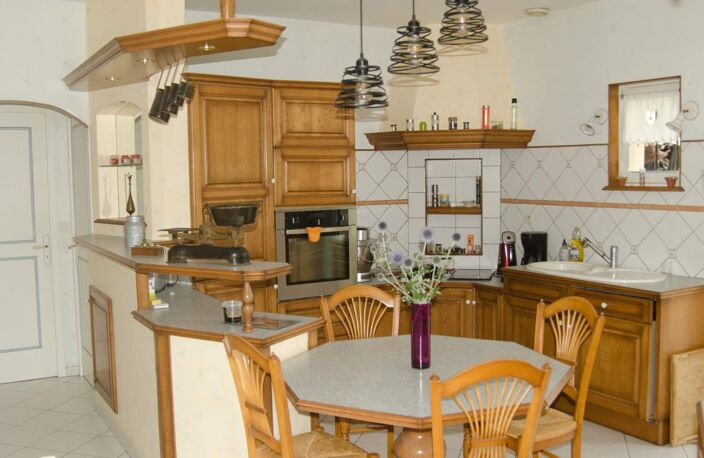 Vente maison 5 pièces 125 m² Chambourg-sur-Indre (37310) — photo 3
