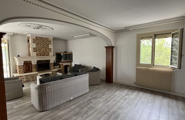 Vente maison 10 pièces 250 m² Chambourg-sur-Indre (37310) — photo 3