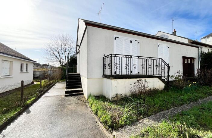 Vente maison 3 pièces 56 m² Loches (37600) — photo 2
