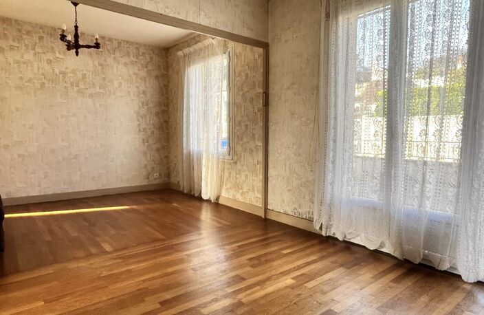 Vente maison 3 pièces 66 m² Loches (37600) — photo 2