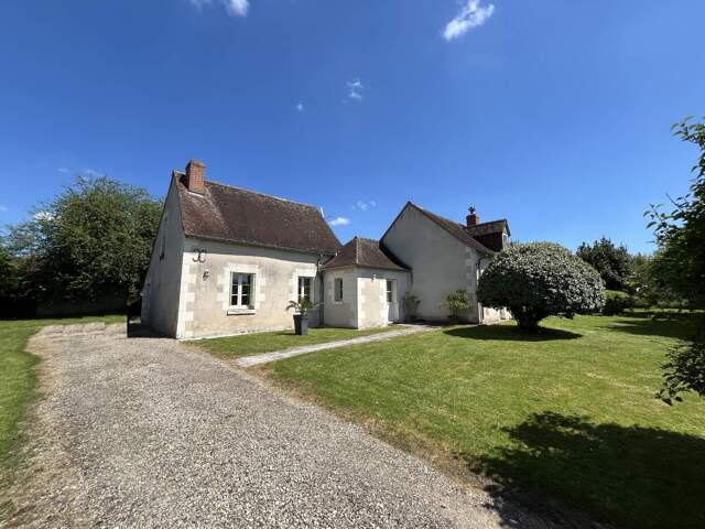 Maison 6 pièces 200 m² à Manthelan — photo du bien