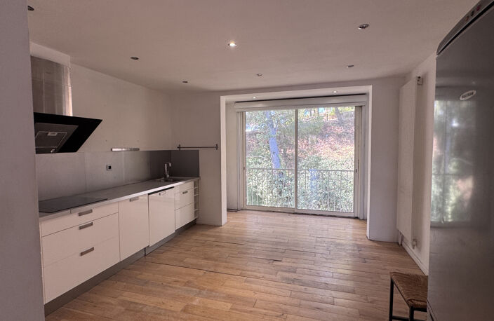EXCLUSIF : Rare dans ce budget, appartement T3/4 plein centr — photo 4