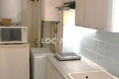Appartement 3 pièces 880 €