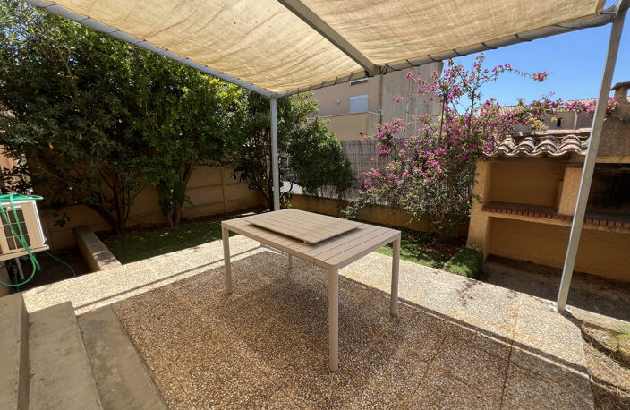 APPARTEMENT EN REZ-DE-JARDIN PROCHE PLAGE — photo 2