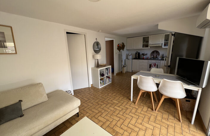 APPARTEMENT EN REZ-DE-JARDIN PROCHE PLAGE — photo 5