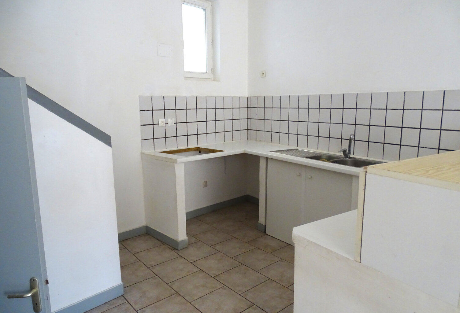 1336O ROQUEVAIRE Appartement 60 m2 . — photo 1