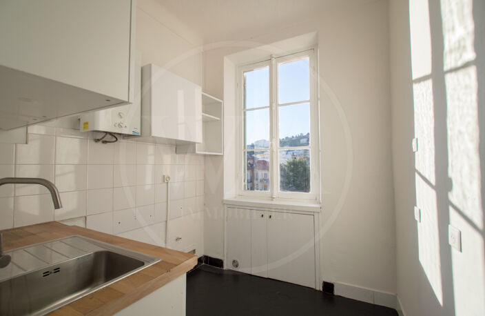 NICE GAMBETTA   Dernier étage   3P 56 m2 avec balcon et cave — photo 3