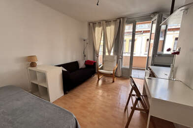 Appartement 1 pièces 720 €