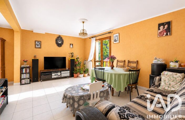 Vente Maison/villa 6 pièces — photo 2