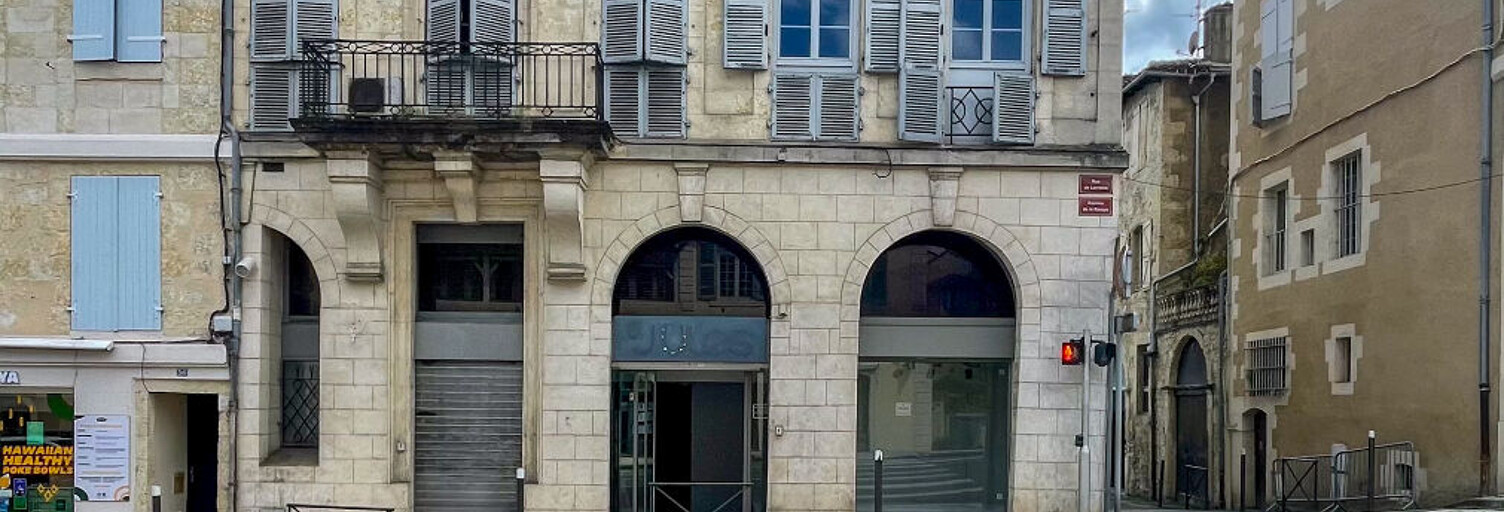 Immeuble  470 m² à vendre à Auch (32000)