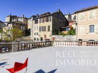 Immeuble de rapport au coeur de la basse ville — photo 3