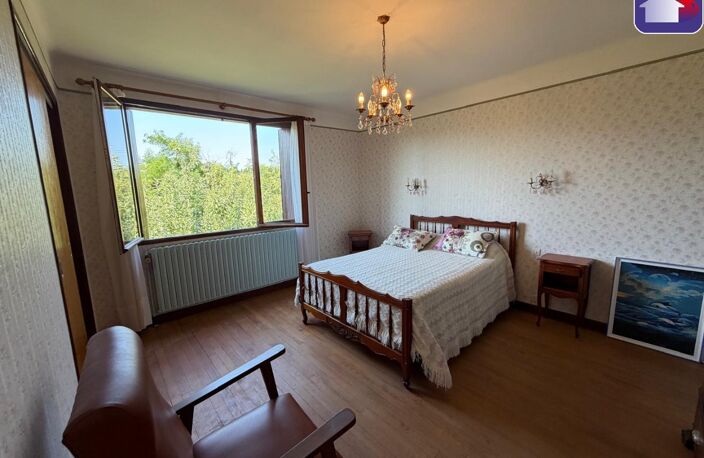 Vente maison 4 pièces 80 m² Montjoie-en-Couserans (09200) — photo 4