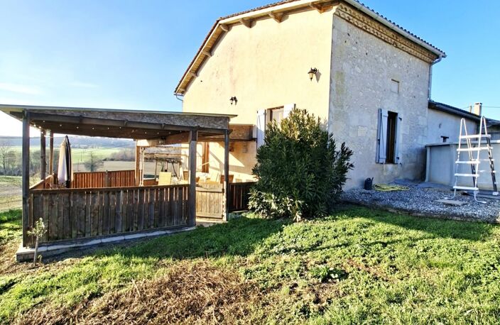 Vente Maison/villa 4 pièces — photo 2
