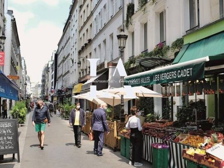 Local commercial 2 p à PARIS 9ème — photo 1