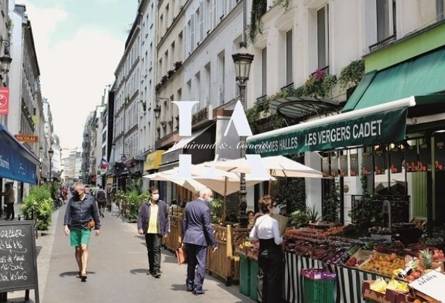 Local commercial 2 p à PARIS 9ème — photo 1