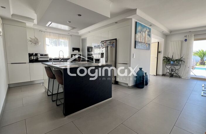 Vente maison 5 pièces 140 m² Angoulins (17690) — photo 3